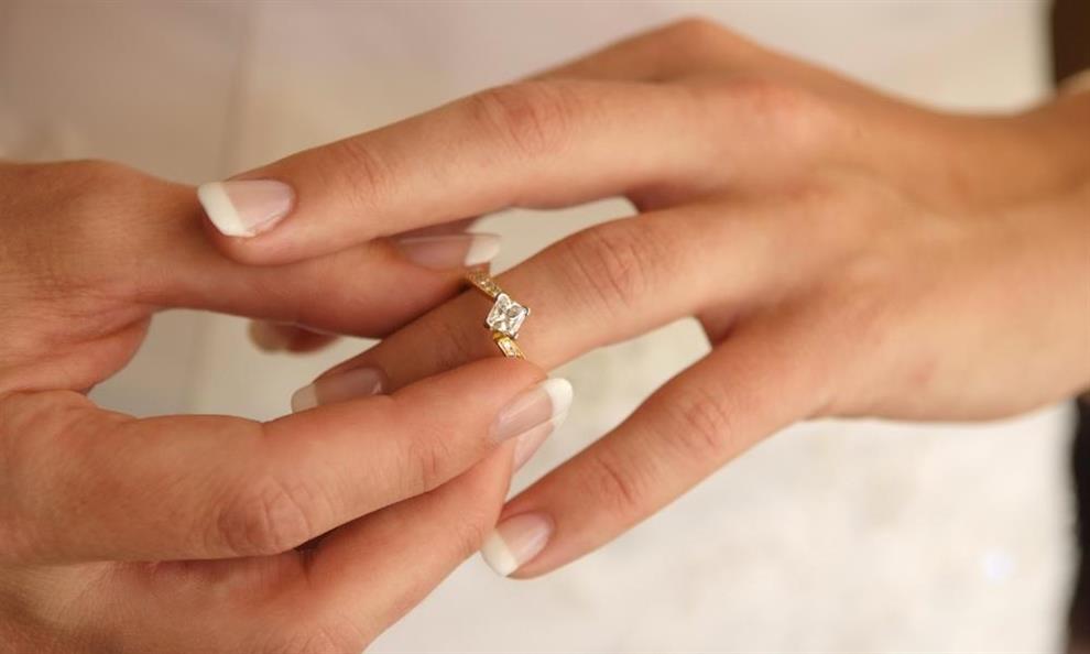 10 טיפים - איך לחסוך ברכישת טבעת אירוסין ונישואין
